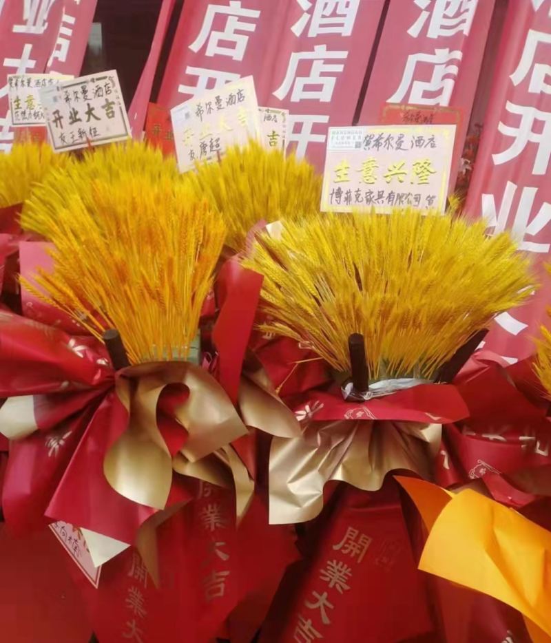 渭南希爾曼酒店開(kāi)業(yè)現(xiàn)場(chǎng).jpg